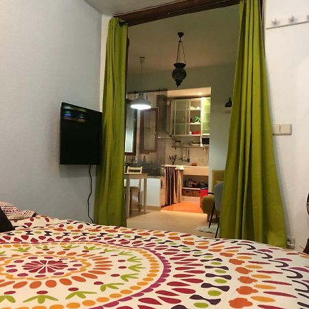 Apartamento En Corrala Мадрид Экстерьер фото